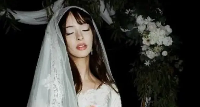 Faouzia, "UNETHICAL"