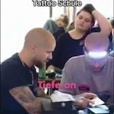 War wir von 3mm Kunsthaut abraten als Anfänger. #tattooartist at 0:12