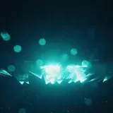Ben Nicky festival set crowd and stage visuals at 0:33