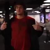DUTCHBRAHS GO SNOWBOARDING! at 1:22
