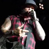 Brantley Gilbert performs Sins of the Father live at 0:01