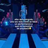 He sings the words Me, Come and On, tells the crowd You love me at 0:01